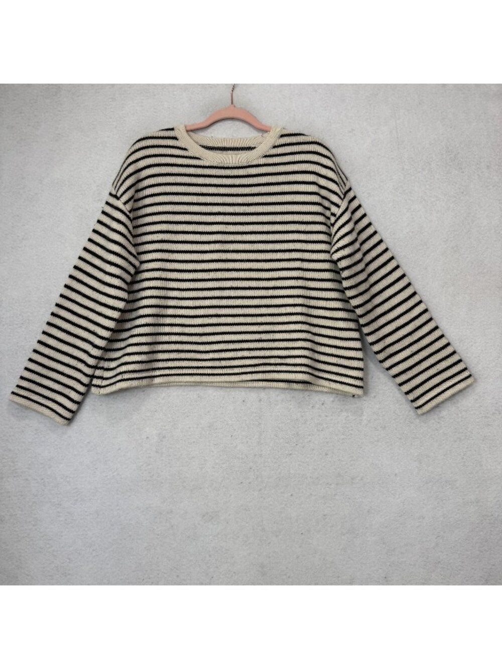 Carve Designs Sweater Womens Large White Stripe Crew Neck Raglan Knit Pullover